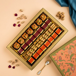 Assorted Baklava & Mixed-Dryfruit Bite Box, 750g