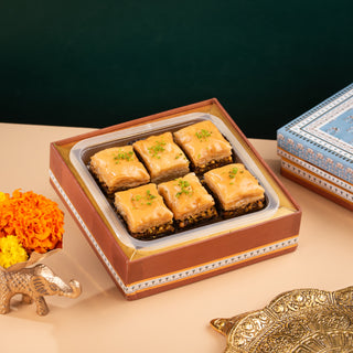 Noor Assorted Classic Pistachio Baklava Sweets Box 6pc