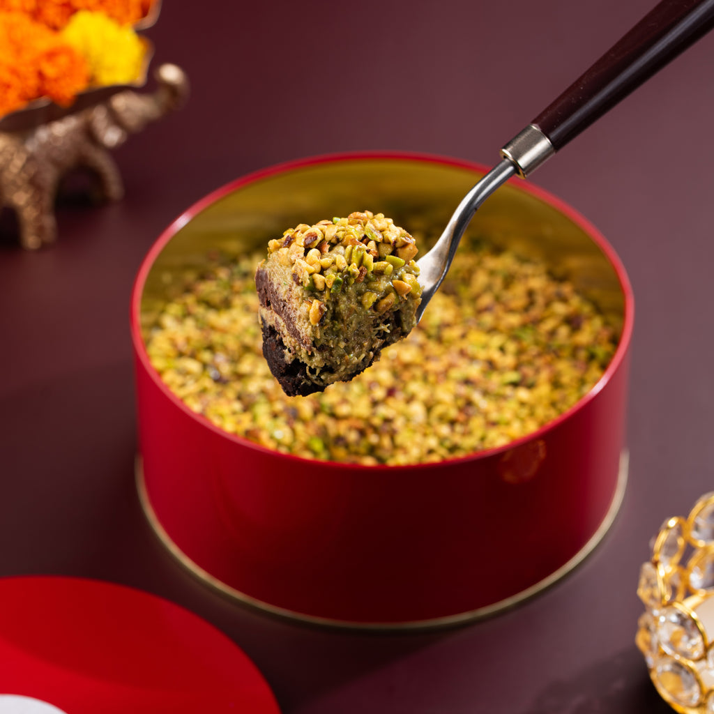 Ruby Tin- Pistachio Kunafa Fudge – THE BAKLAVA BOX