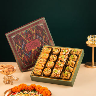 IKAT Assorted Baklava Sweets Box 500g