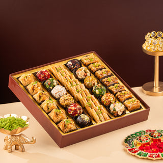 Shriyantra Assorted Baklava & Indian Fusion Box 750g