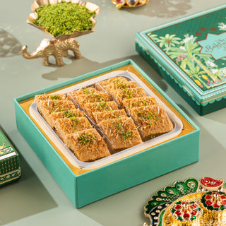 Noor Assorted Biscoff Kunafa Barfi Box