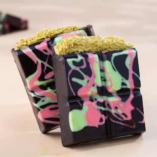 Pistachio Kunafa Bar — With Love, for Maa