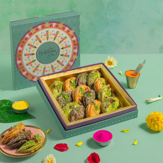 Holi Special Verde Turkish Gujiya Box - 3 Varities of Gujiya 500gm