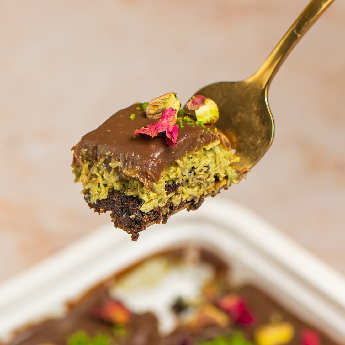 Pista Chocolate Kunafa Fudge