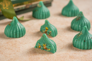 Royal Regalia Modak Sweets Box 580g