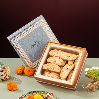 Noor Assorted Pistachio Biscotti Box