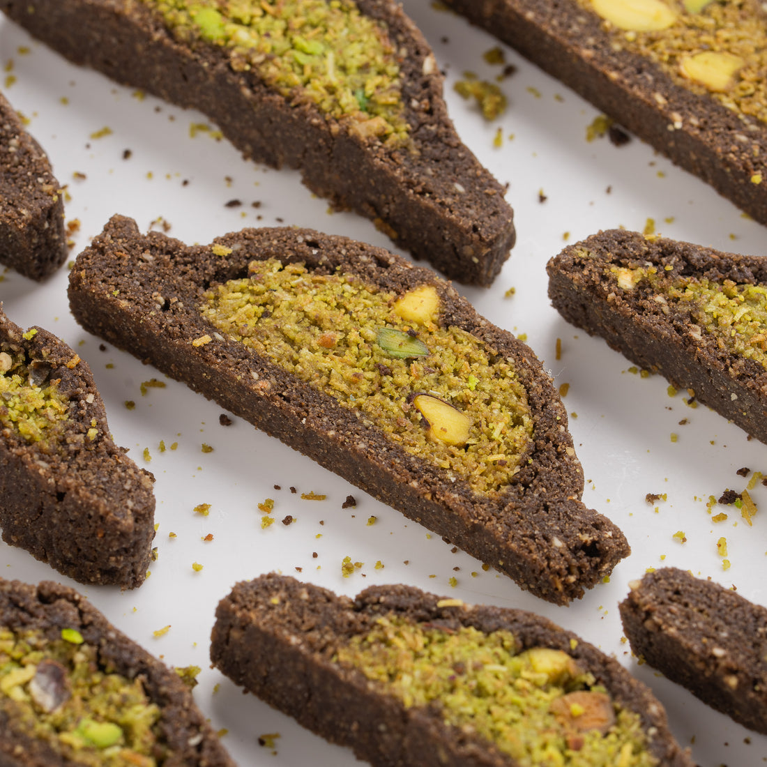 Chocolate Kunafa Pista Biscotti 250g