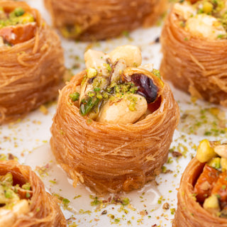 Assorted Kunafas and Chocolate Flavoured Baklavas 750 Gms - THE BAKLAVA BOX