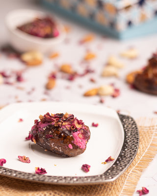 Assorted Sampler Stuffed Dates 6pc