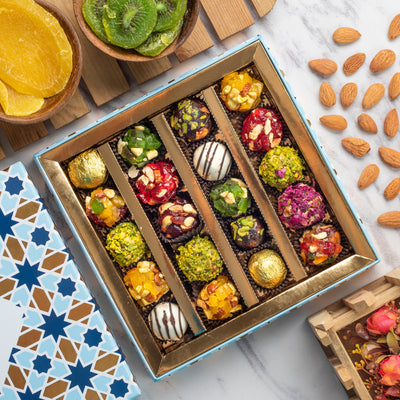 Christmas gift box- Assorted Indian Fusion Sweets (400g) - THE BAKLAVA BOX