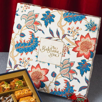Christmas Gift Box with Assorted Baklavas - Regalia Gift Box (580gms) - THE BAKLAVA BOX