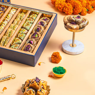 Holi flavoured assorted baklava- Assorted baklava gift box (750gms)- Holi special sweets - THE BAKLAVA BOX