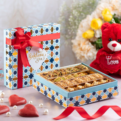 Valentine's Day gift box- Assorted Baklava Box (500gm) With Card - THE BAKLAVA BOX