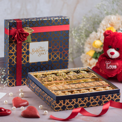 Valentine's Day Gift Box- Assorted Baklava Box (750gm) With Card - THE BAKLAVA BOX