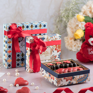 Valentine’s Day Gift Box : Combo of Regalia Box with Chocolates & Assorted Baklava Box (500gm) With Card - THE BAKLAVA BOX